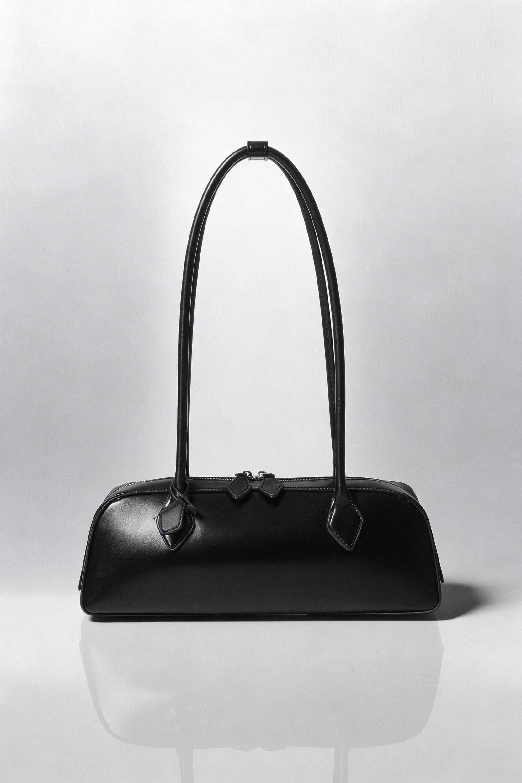 ARC BAGUETTE BAG - ENAMEL BLACK