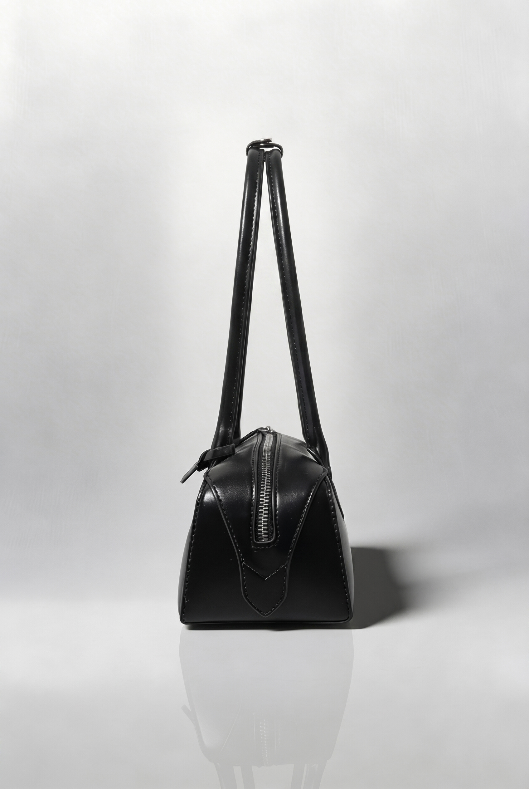 ARC BAGUETTE BAG - ENAMEL BLACK
